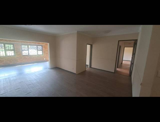 3 BEDROOM PROPERTY TO RENT IN ELSPARK